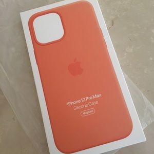 Apple Silicone Case with MagSafe (for iPhone 12 Pro Max) Kumquat. Unopened.